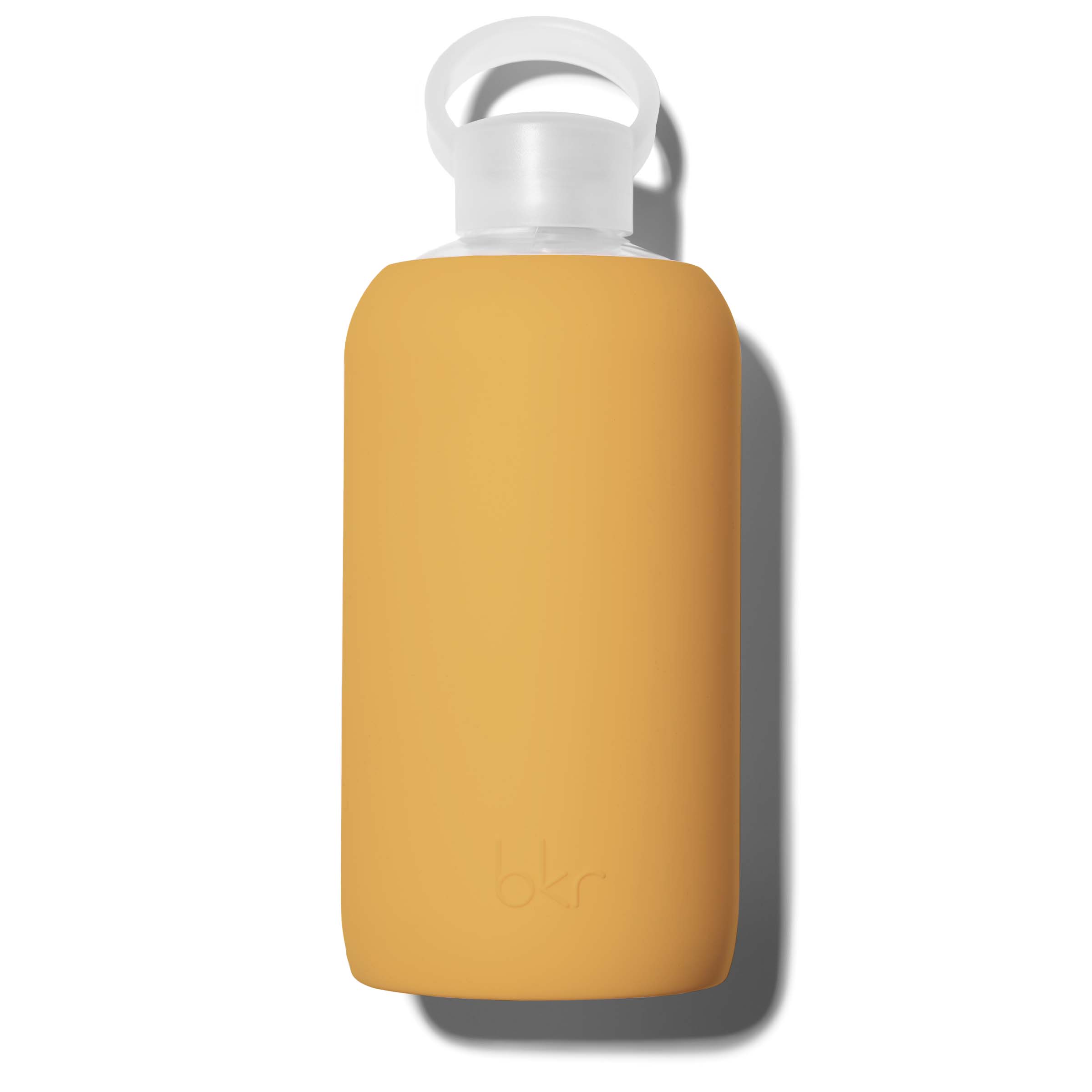 http://mybkr.com/cdn/shop/products/bkr-glass-water-bottle-32oz-goldie-1l-32-oz-ylgldpb-s32ht-810095830044-33549193740459.jpg?v=1676056754