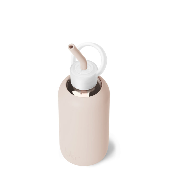 bkr Bottle Sip Kit: Glass + silicone water bottle + Silicone Straw + Straw Cap: 16oz DOE & THE MORNING CAPPUCCINO - LITTLE BOTTLE SIP KIT 500ML (16OZ)