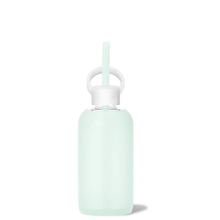bkr Bottle Sip Kit: Glass + silicone water bottle + Silicone Straw + Straw Cap: 16oz HAVEN & THE SOUTHAMPTON - LITTLE BOTTLE SIP KIT 500ML (16OZ)