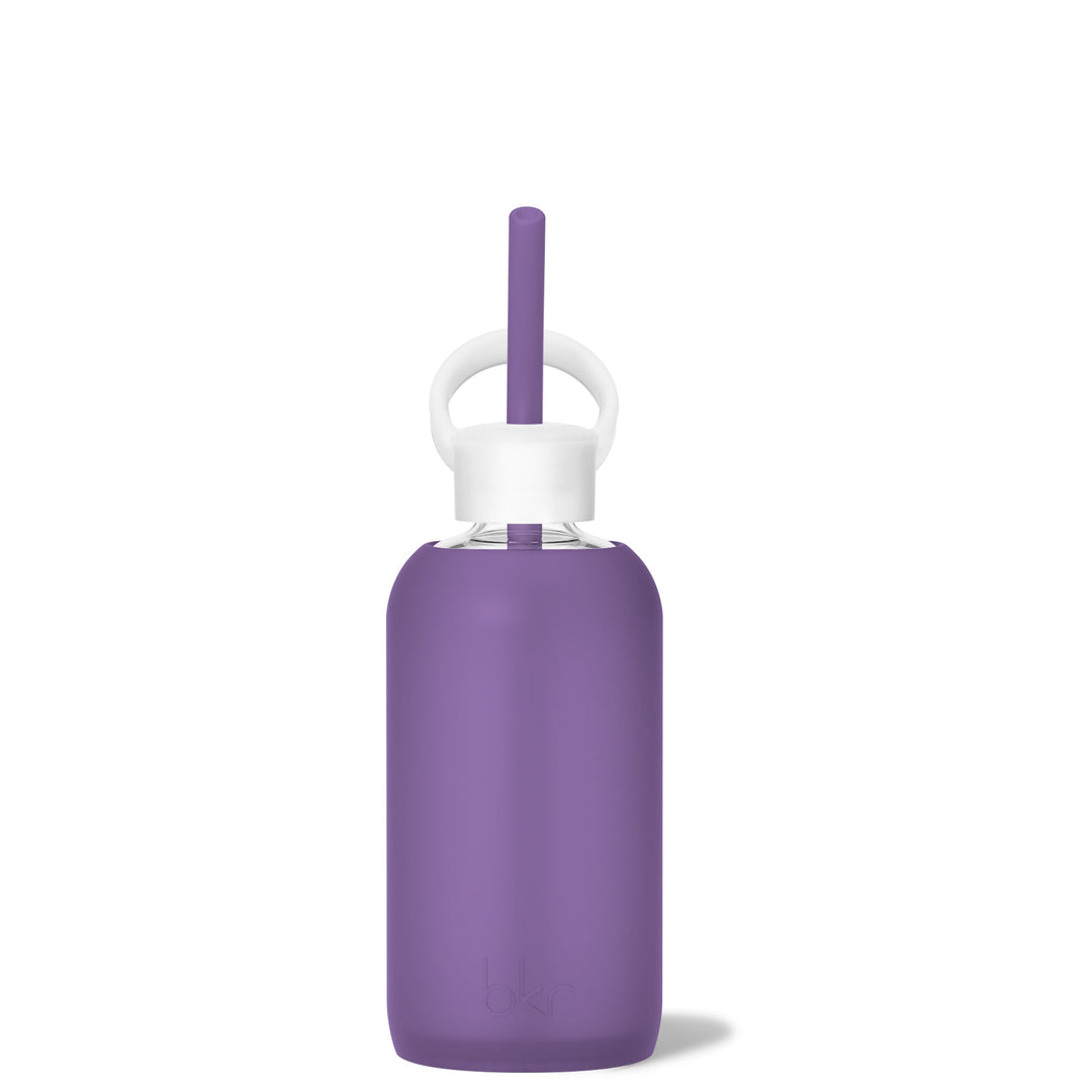 bkr Bottle Sip Kit: Glass + silicone water bottle + Silicone Straw + Straw Cap: 16oz MARY & THE MARTINI & MANI - LITTLE BOTTLE SIP KIT 500ML (16 OZ)