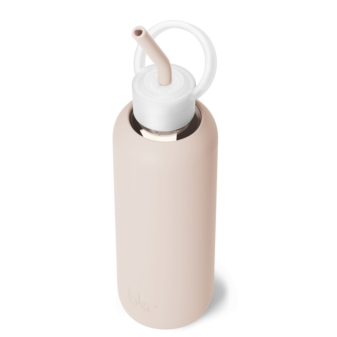 bkr Bottle Sip Kit: Glass + silicone water bottle + Silicone Straw + Straw Cap: 22oz DOE & THE MORNING CAPPUCCINO - DEMI BOTTLE SIP KIT 650ML (22OZ)