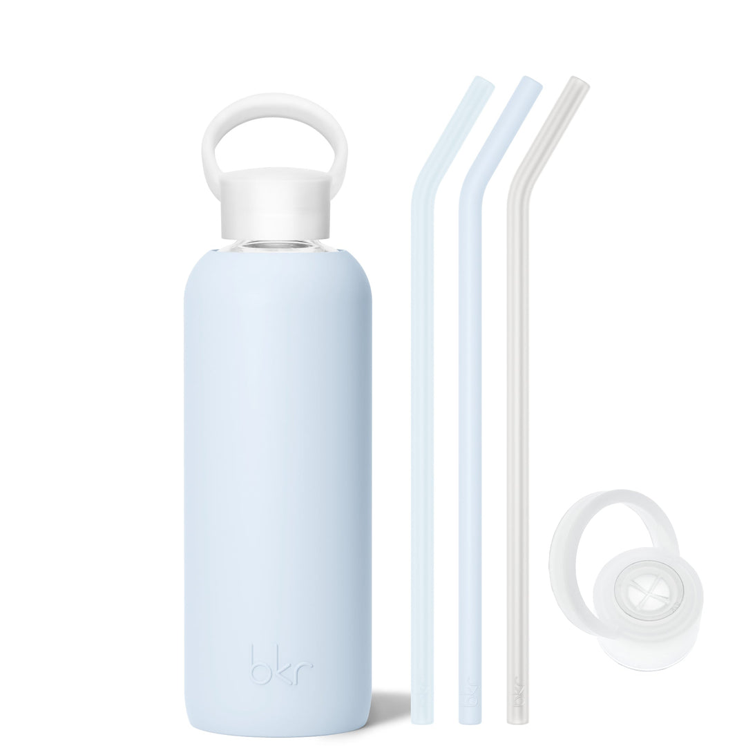 bkr Bottle Sip Kit: Glass + silicone water bottle + Silicone Straw + Straw Cap: 22oz GRACE & THE SNOWDRIFT - DEMI BOTTLE SIP KIT 650ML (22OZ)