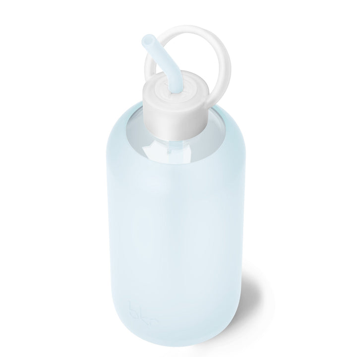 bkr Bottle Sip Kit: Glass + silicone water bottle + Silicone Straw + Straw Cap: 32oz ASTRID & THE SNOWDRIFT - BIG BOTTLE SIP KIT 1L (32OZ)