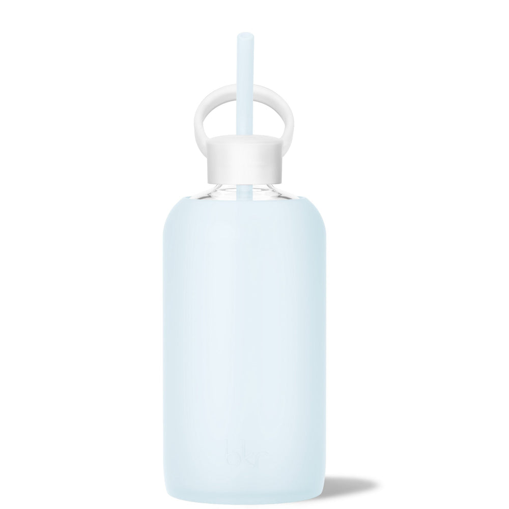 bkr Bottle Sip Kit: Glass + silicone water bottle + Silicone Straw + Straw Cap: 32oz ASTRID & THE SNOWDRIFT - BIG BOTTLE SIP KIT 1L (32OZ)