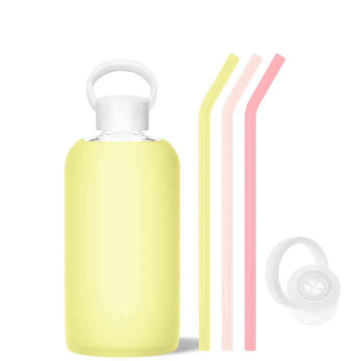 bkr Bottle Sip Kit: Glass + silicone water bottle + Silicone Straw + Straw Cap: 32oz MEYER & THE LEMONADE STAND - BIG BOTTLE SIP KIT 1L (32OZ)