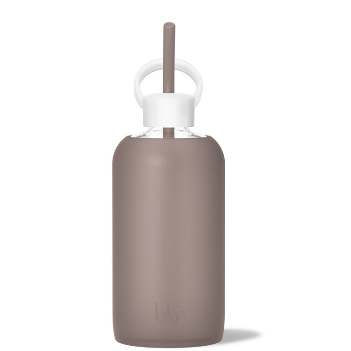 bkr Bottle Sip Kit: Glass + silicone water bottle + Silicone Straw + Straw Cap: 32oz PORTER & THE WARM EMBRACE - BIG BOTTLE SIP KIT 1L (32OZ)