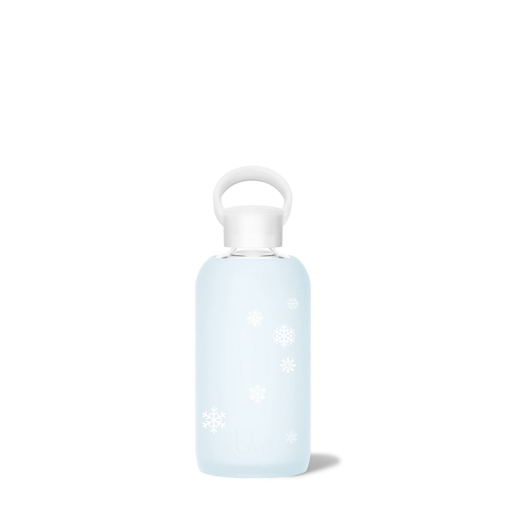 bkr Glass Water Bottle: 16oz ASTRID SNOW DAY LITTLE BOTTLE 500ML (16OZ)