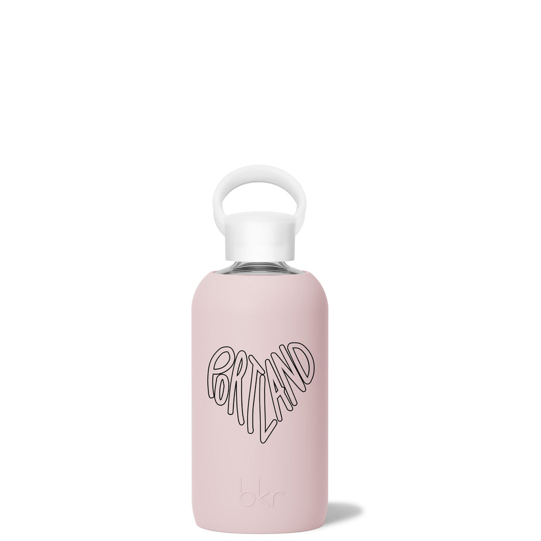 bkr Glass Water Bottle: 16oz LULU PORTLAND HEART LITTLE BOTTLE 500ML (16OZ)