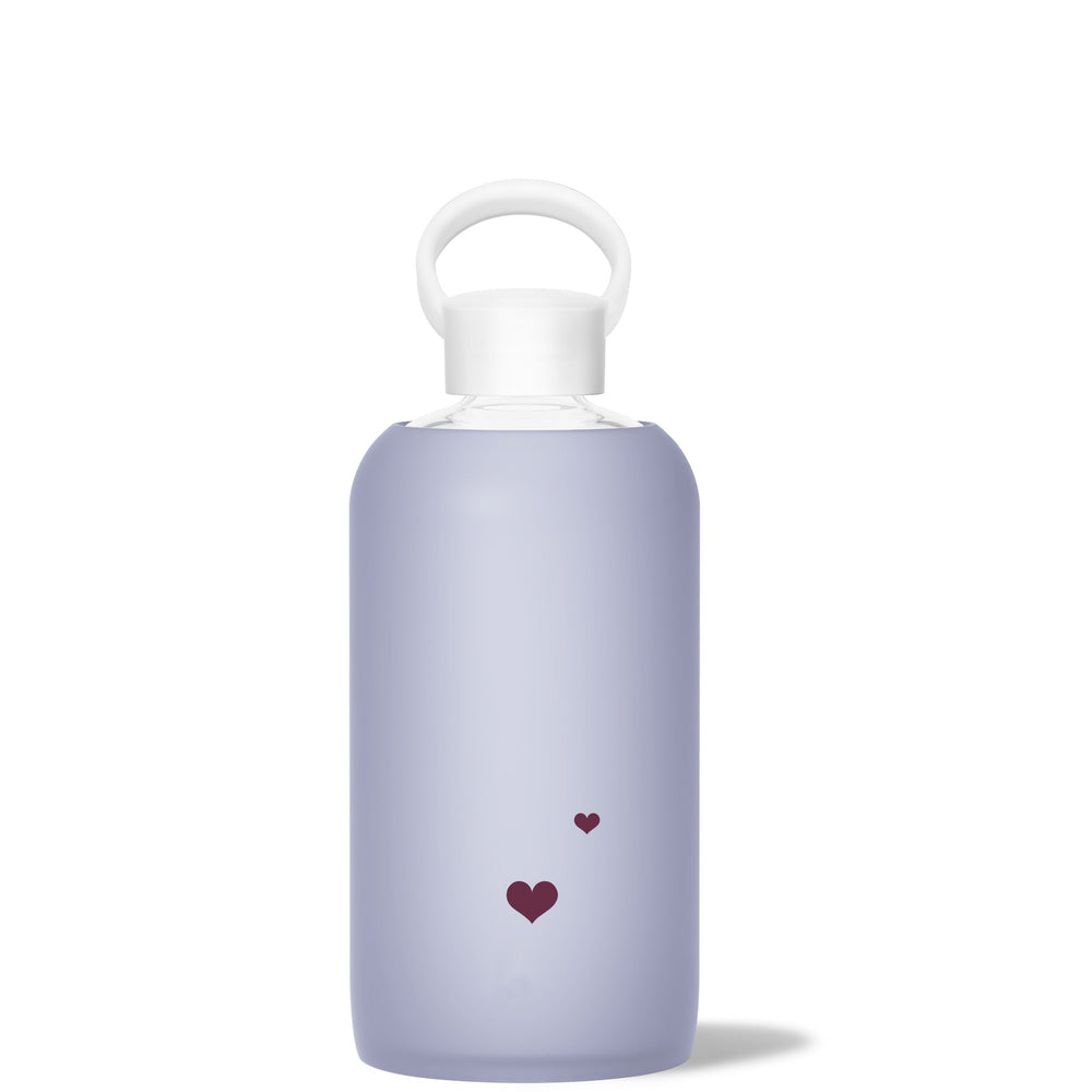 bkr Glass Water Bottle: 32oz PANDORA MINI HEARTS BIG BOTTLE 1L (32OZ)