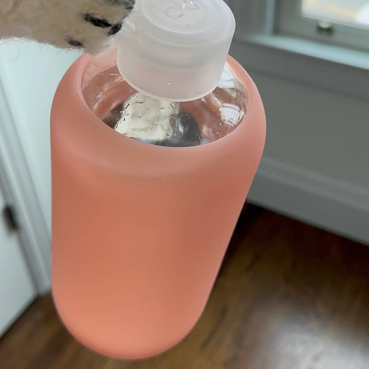 bkr Silicone Sleeve: Glass Water Bottle: 16oz MARGAUX HEART LITTLE SLEEVE