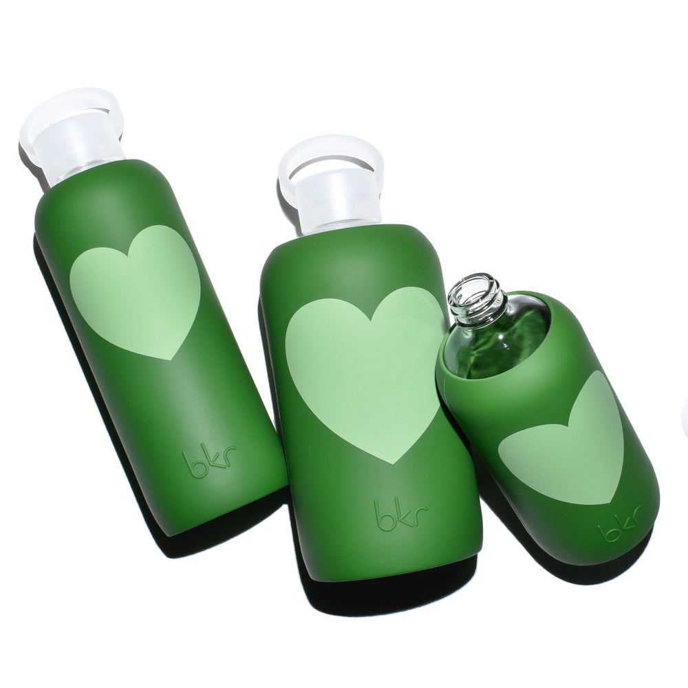 bkr Silicone Sleeve: Glass Water Bottle: 16oz MATCHA HEART LITTLE SLEEVE