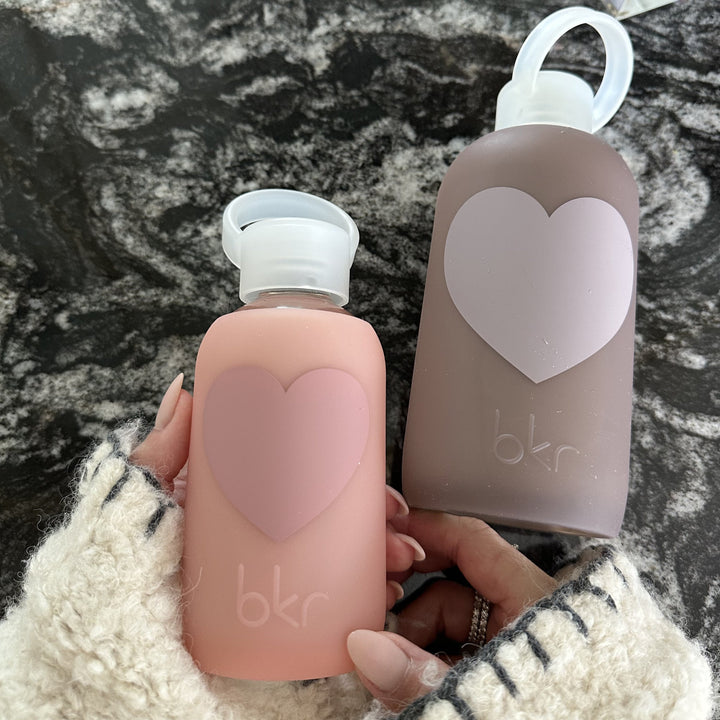 bkr Silicone Sleeve: Glass Water Bottle:22oz MARGAUX HEART DEMI SLEEVE