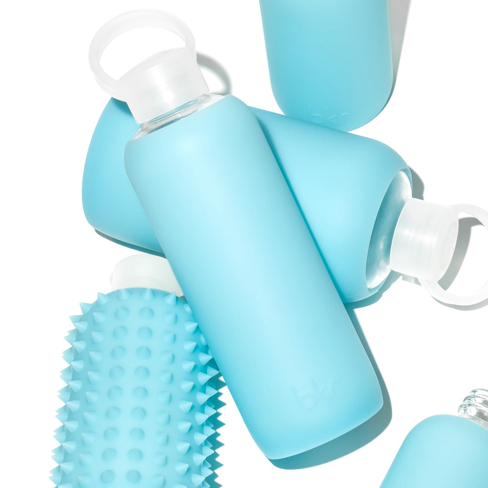 bkr Silicone Sleeve: Glass Water Bottle: 8oz ÉTOILE TEENY SLEEVE