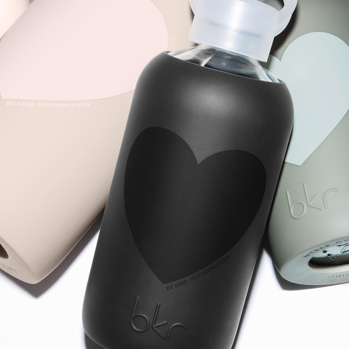 bkr Glass Water Bottle: 16oz ASPEN LOVE HEART 500mL (16 OZ)
